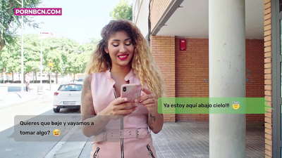 丈夫工作時，不忠的妻子要狠狠操她的年輕情人。有山雀和大屁股的拉丁裔。金星阿芙羅狄蒂。