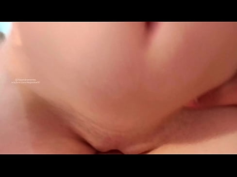 ❤️ 睡在我姐姐的房間裡，這就是我醒來的方式 ❌ 硬色情 在我們 ﹏